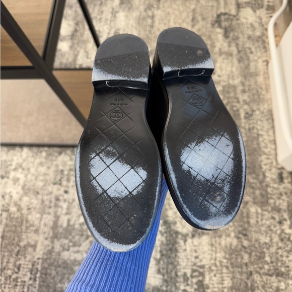 Chanel Turnlock Loafers - Picture 4 of 4